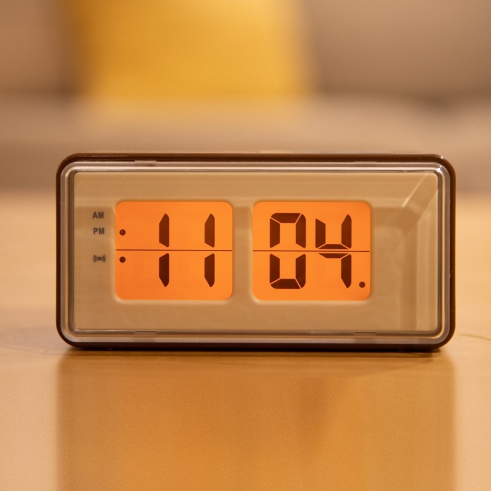 이코노미쿠스 레트로 무소음 건전지 전자 탁상 시계 알람시계 디지털 플립 미니 snooze