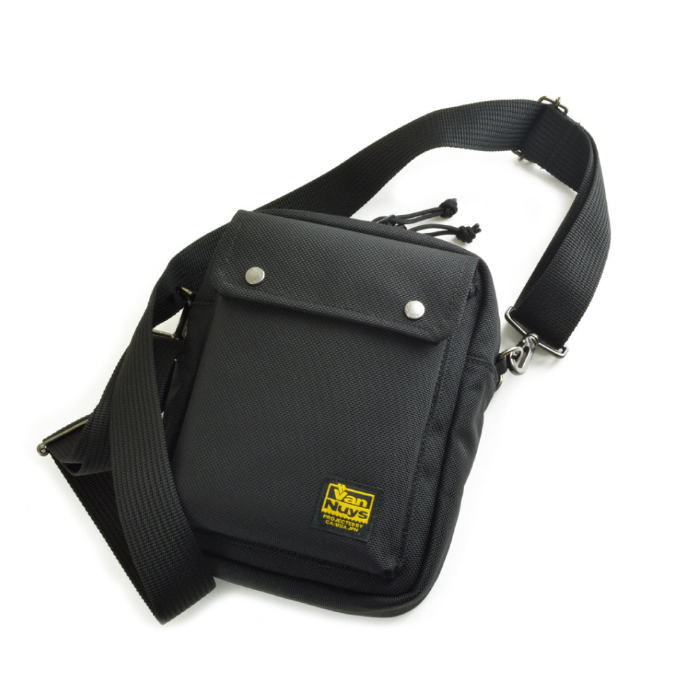 반누이스 일본생산 남자 슬링백 외출가방 VD827