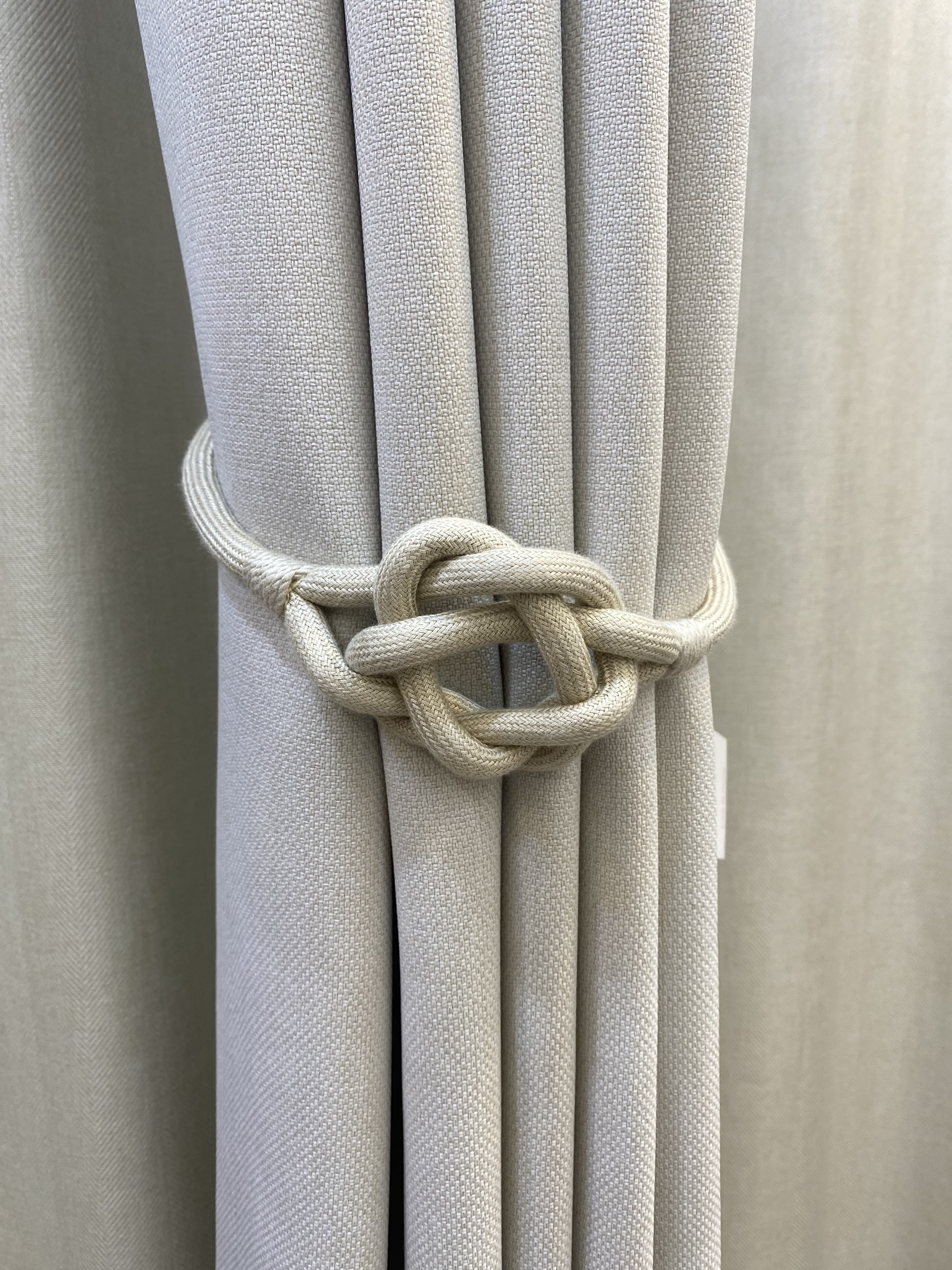 코지앳홈샵 - 매듭꼬임 자석 커튼타이백(3종컬러)1개