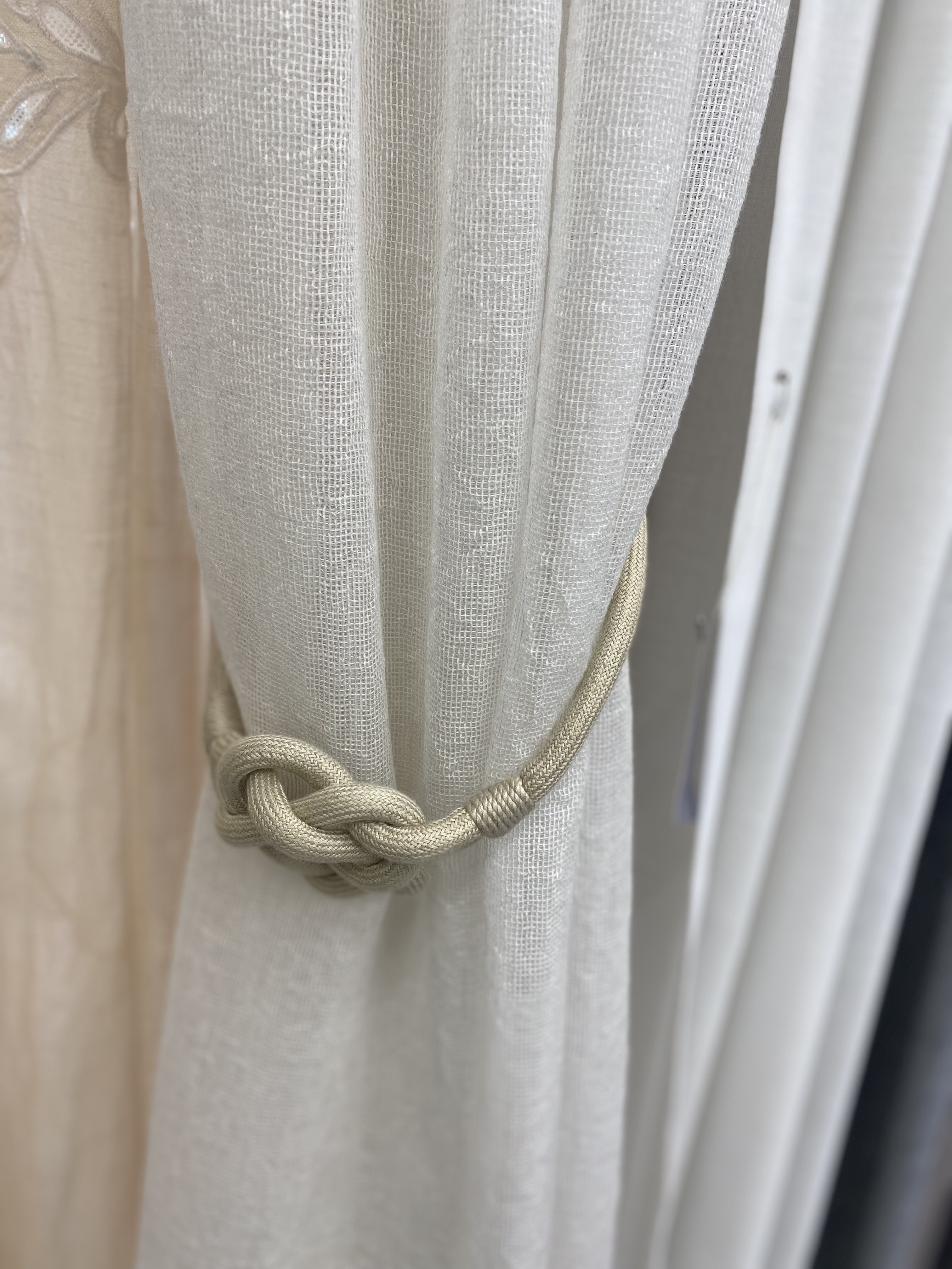 코지앳홈샵 - 매듭꼬임 자석 커튼타이백(3종컬러)1개