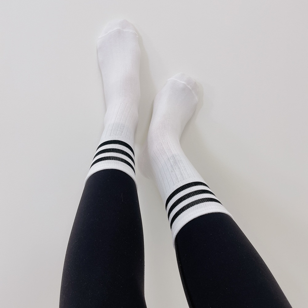 로라벨 삼선 필라테스양말 요가양말 논슬립 토삭스 미끄럼방지 홈트 니삭스 댄스 무용 롱삭스 - 상세 이미지 2
