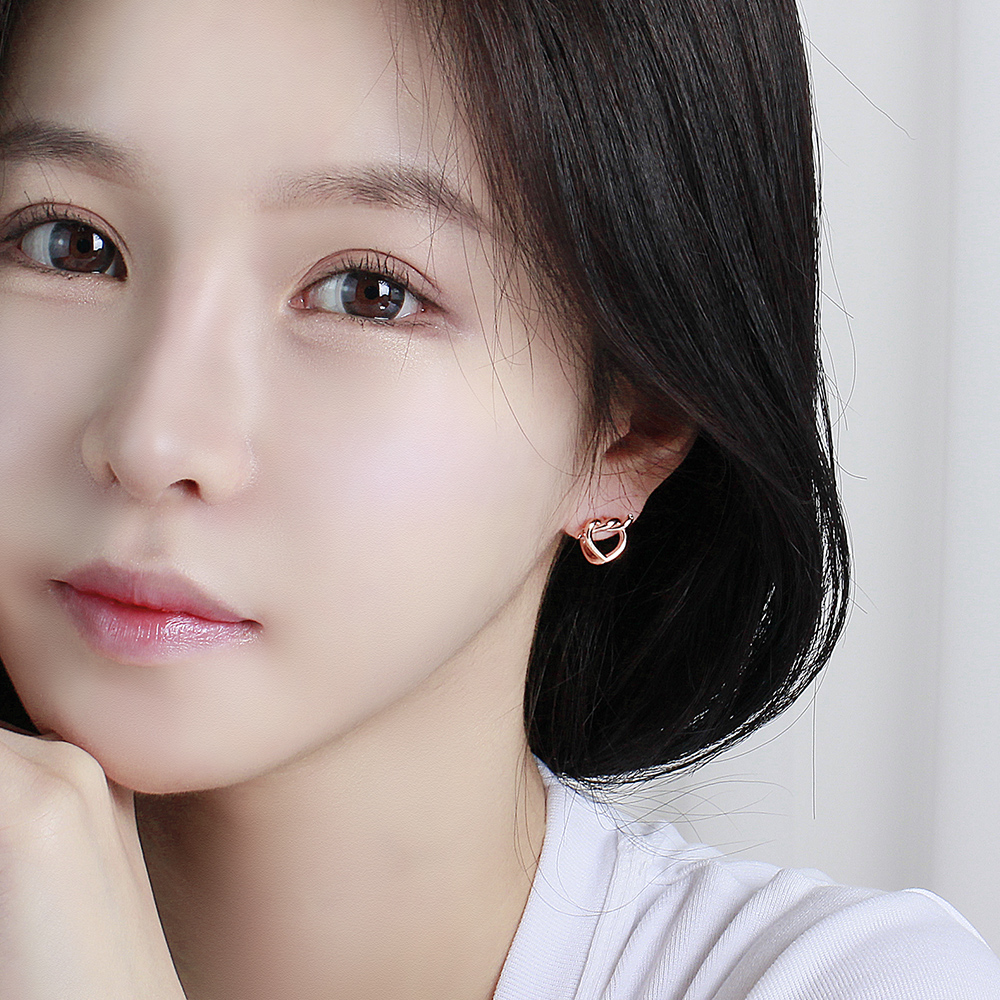 샤밍 18K 귀걸이 꼬임 원터치 사랑의 큐피트 하트 여자 금 생일 선물 친구 데일리 - 상세 이미지 5