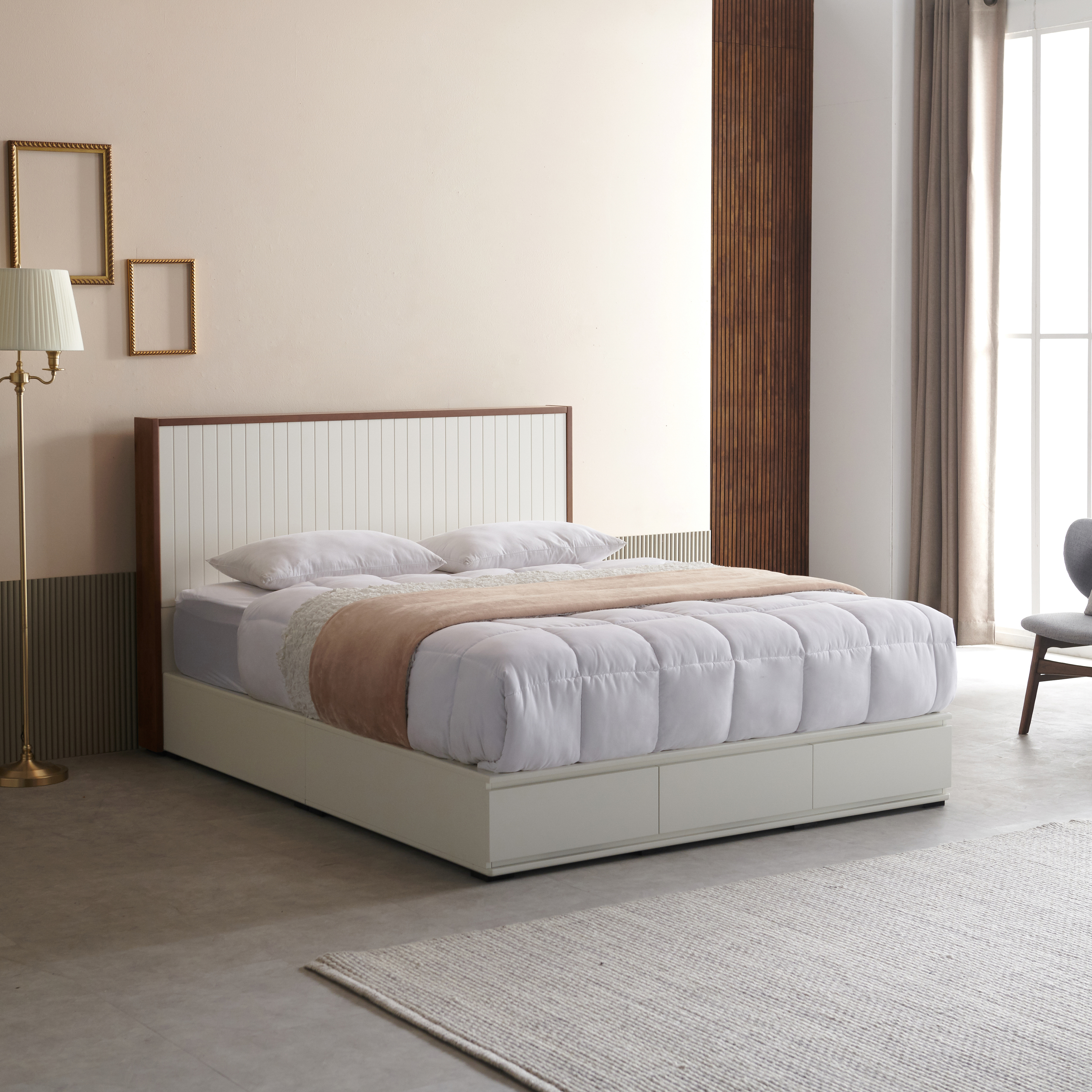 데이니 원목 호텔 침대 프레임 신혼 부부 퀸 킹 사이즈 Q/K공용 국내생산