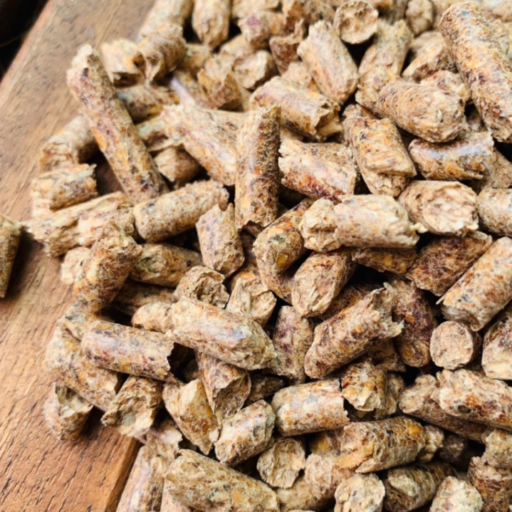 캠핑 펠릿 연료 펠렛 연료 팰렛 화목 난로 목재 나무 1kg