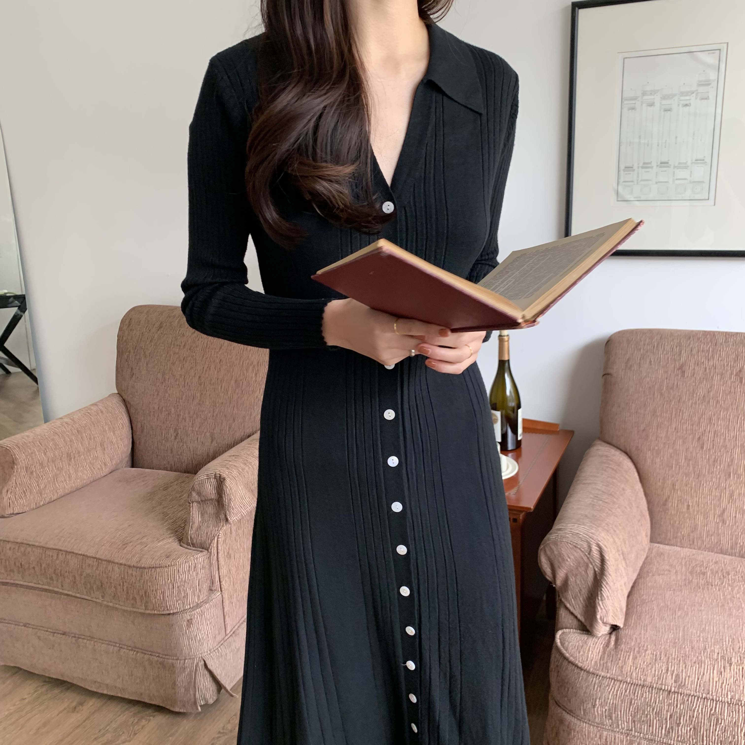 골든 겨울 여성 버튼 여리 슬림 골지 카라 브이넥 니트 맥시 롱 원피스(베이지,블랙)