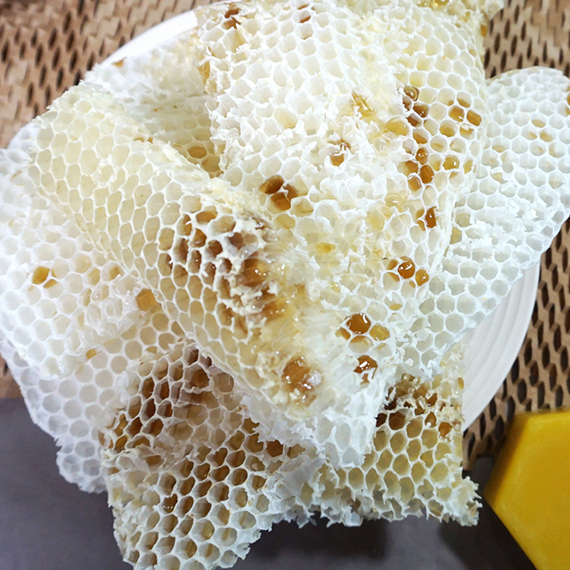 1등급 국산 천연밀랍 250g (큐브) 비정제 밀랍 왁스 까눌레 캔들 떡 베이킹 재료 - 상세 이미지 4