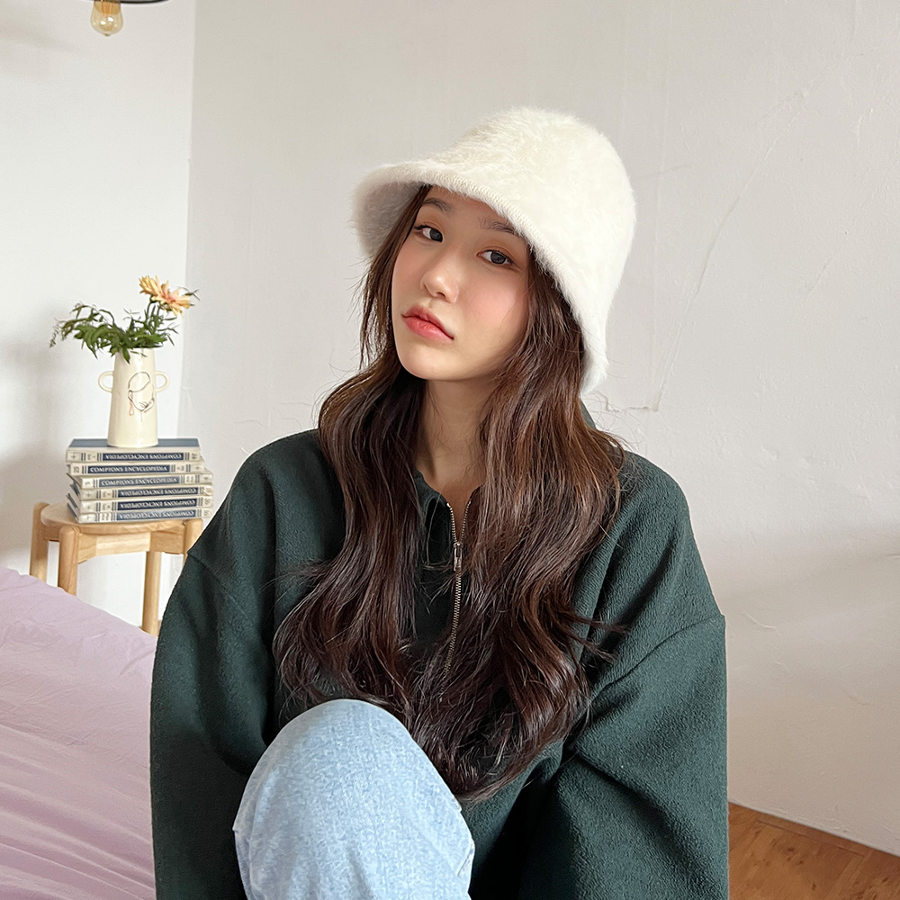 앙고라 퍼 벙거지 여성 겨울 버킷햇 모자 - 상세 이미지 5