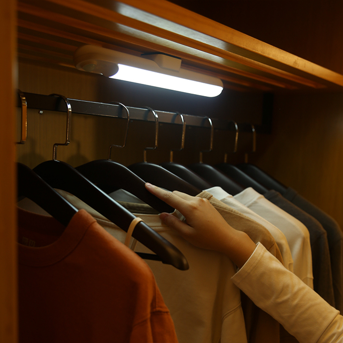 늘바론 캠핑랜턴 감성 등산 조명 수면등 텐트 휴대용 낚시 후레쉬 차량용 충전식 랜턴