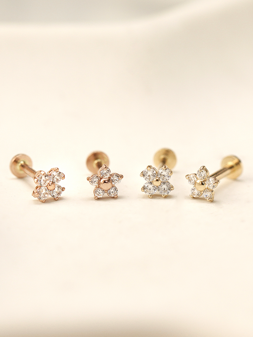 14K 인터널 미니미 포인트 큐빅 플라워 라블렛 피어싱