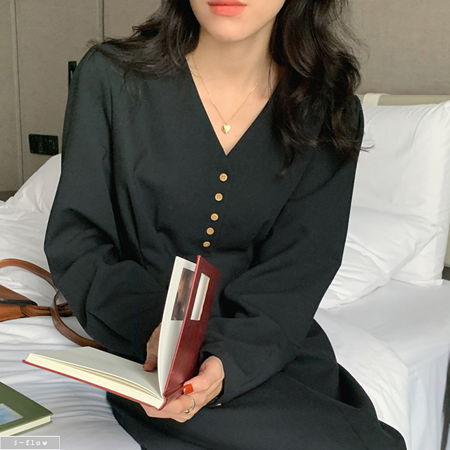 루프 맥시 브이넥 버튼 실키 롱원피스 3color 봄 가을 하객 모임 핀턱 제이플로우 - 상세 이미지 4