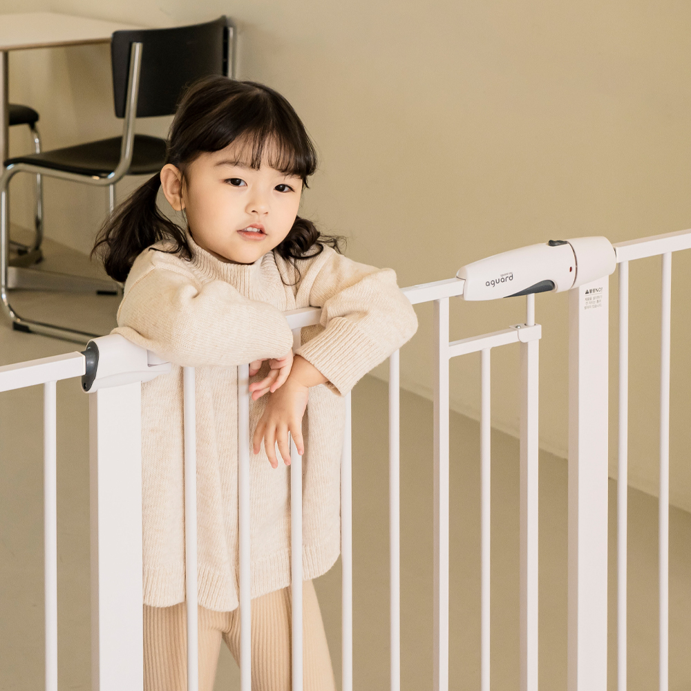 아가드 마그네토 유아 안전문 ver1 화이트 본품 76~83cm 1입 강아지 아기 울타리 - 상세 이미지 5
