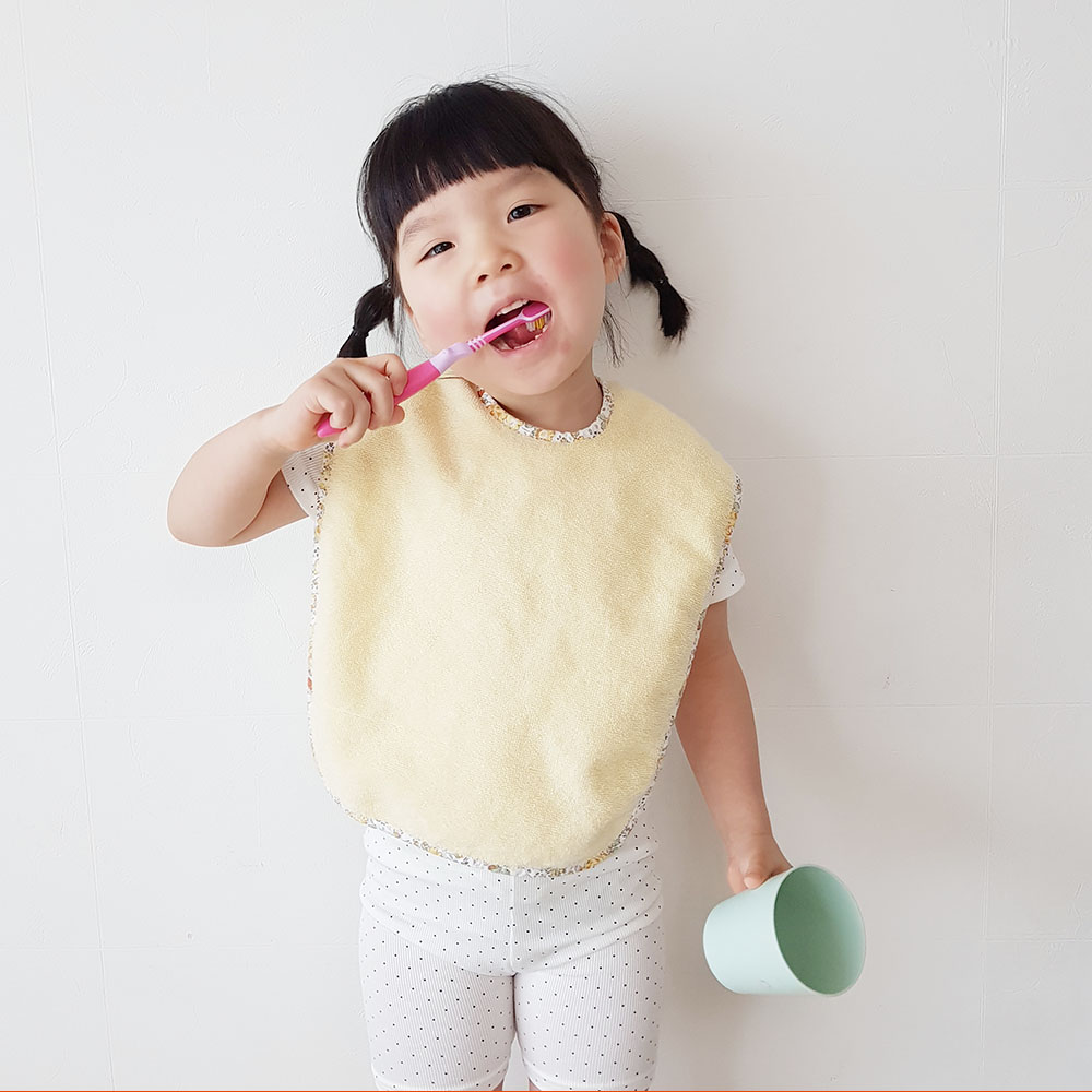 더수 유아 어린이집 세안 수건 타올 턱받이 수유타올 워시빕