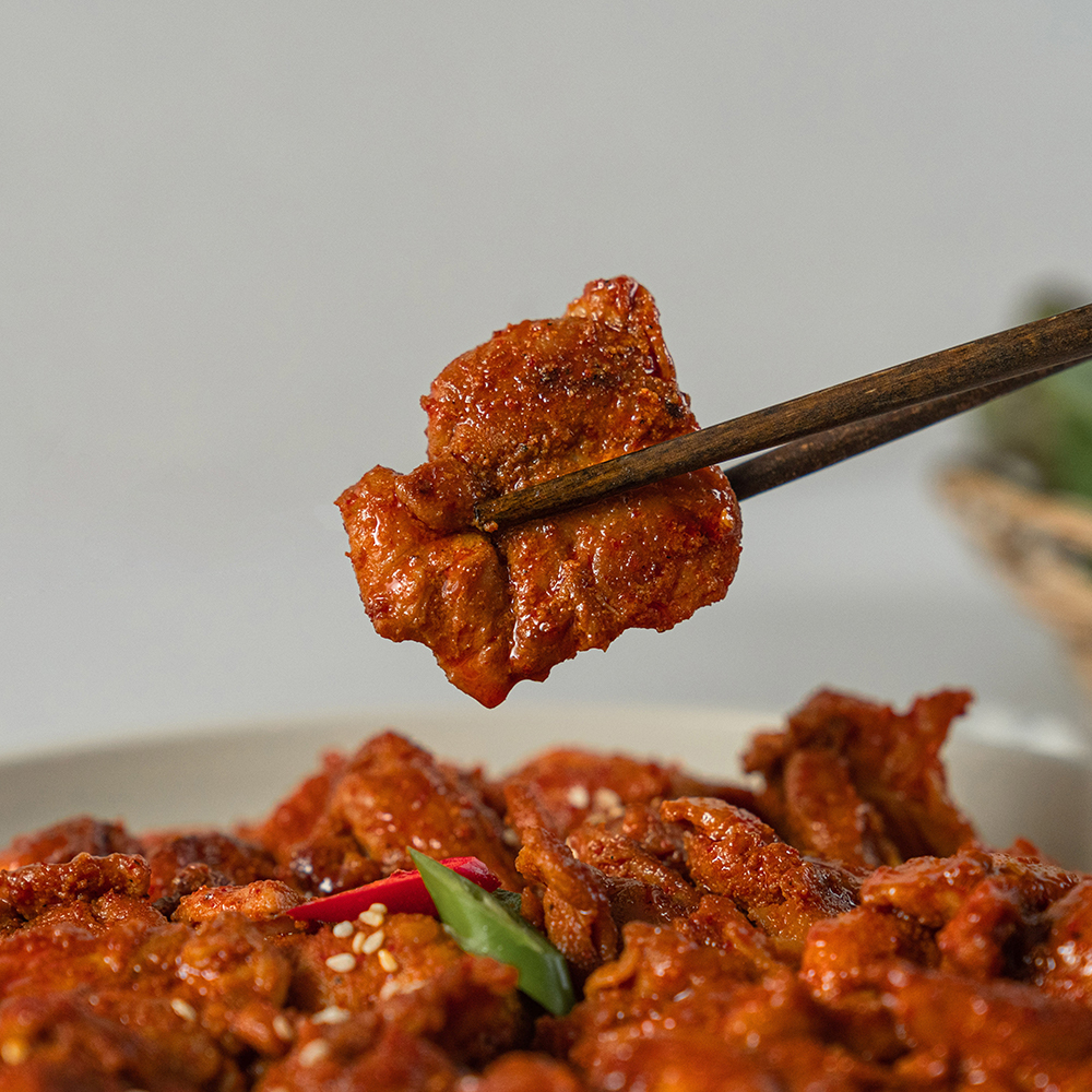 매콤 양념 닭갈비 간장 닭갈비 250g 반찬 간편식 야식 춘천닭갈비 - 상세 이미지 3
