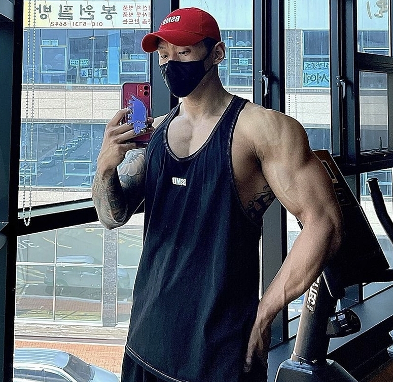 비스트모드 스몰로고 실배색 남자 헬스나시 짐웨어 032 BSMD 제품 이미지