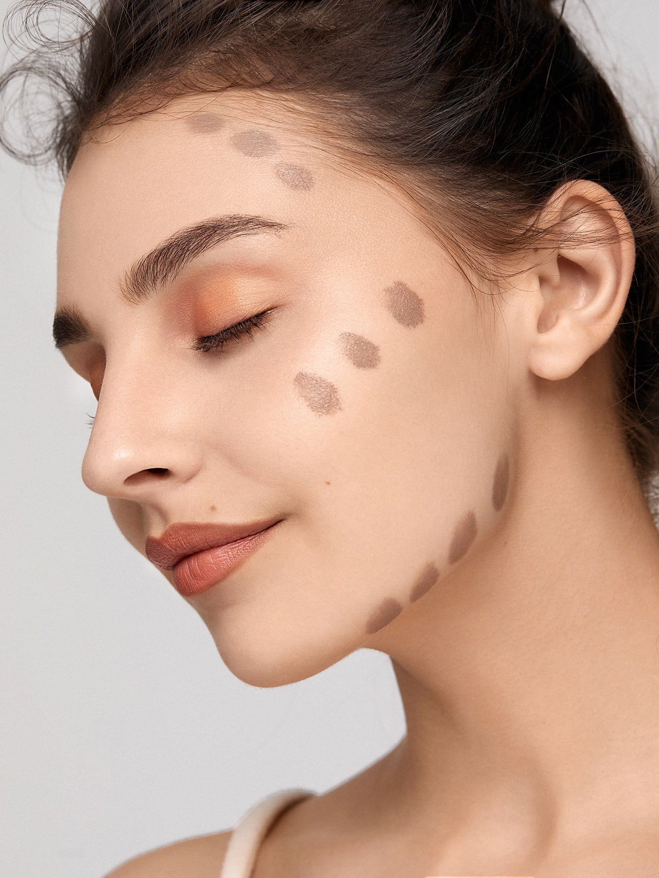 쉬글램 썬 스컬프트 리퀴드 브론저 쉐딩 뉴컬러 포함 SHEGLAM BRONZER - 상세 이미지 2