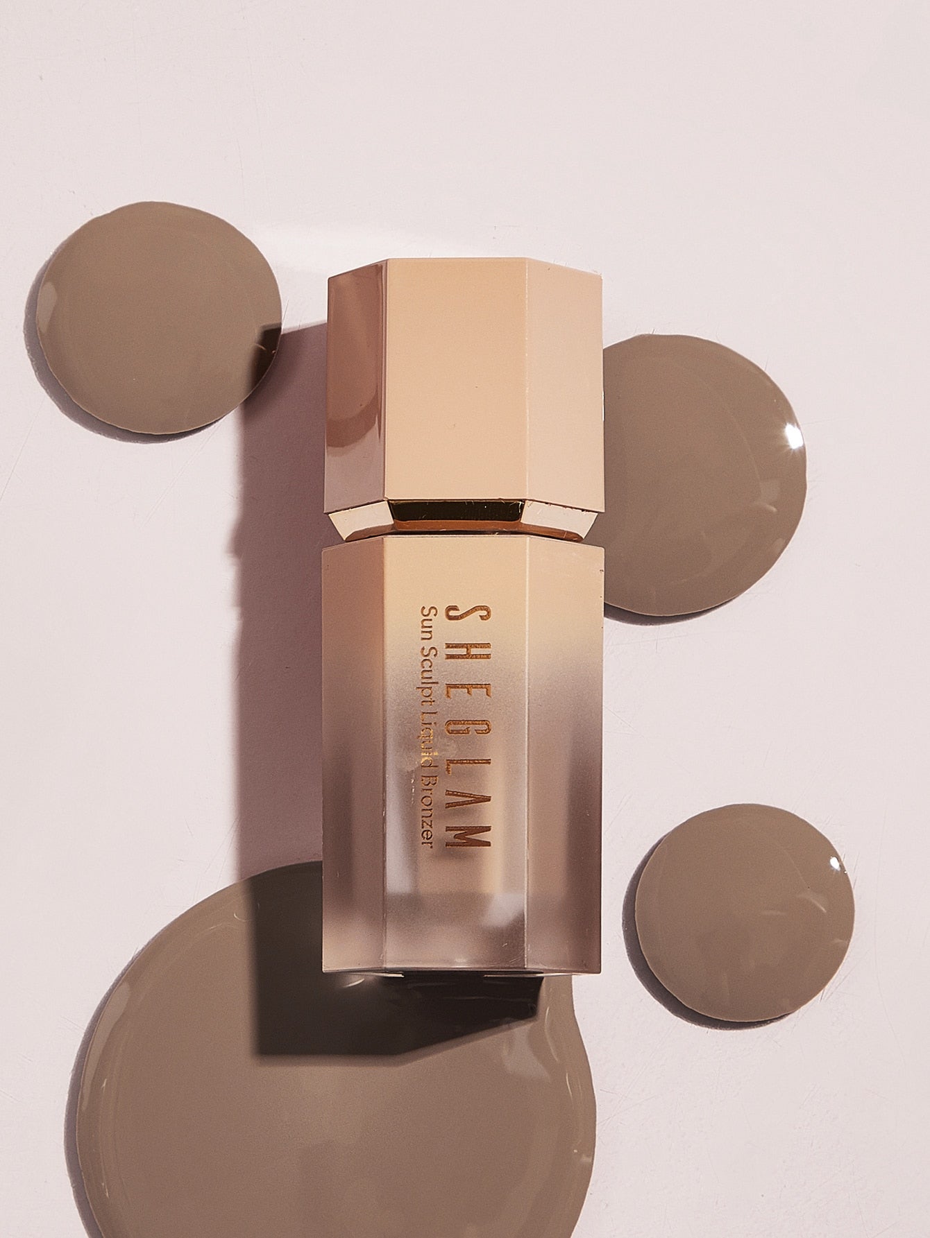 쉬글램 썬 스컬프트 리퀴드 브론저 쉐딩 뉴컬러 포함 SHEGLAM BRONZER - 메인 이미지