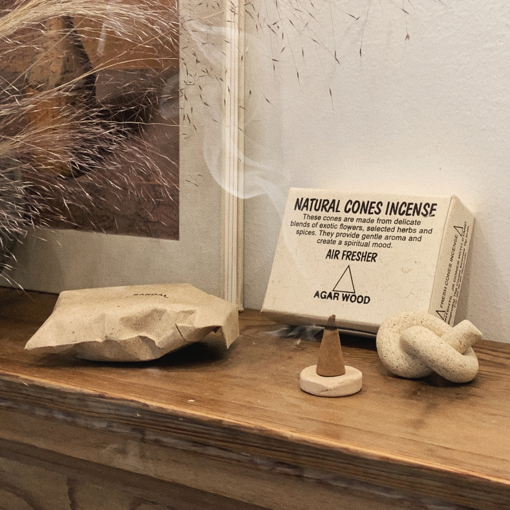 유월가게 내추럴 콘 인센스 Natural Cones Incense 인센스콘 샌달우드 - 상세 이미지 3
