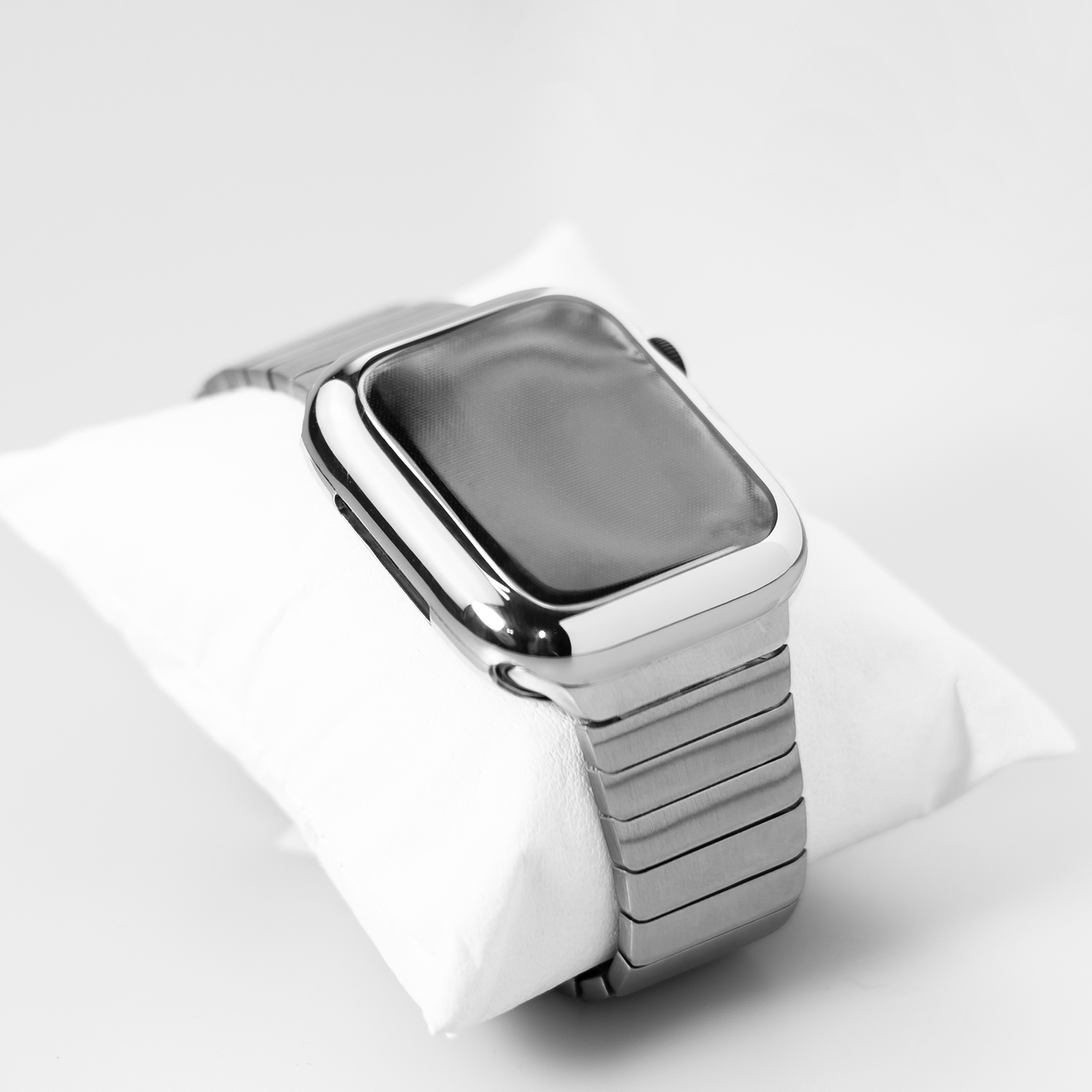 웨어플래닛 애플워치 메탈릭 TPU 보호 메탈 컬러 케이스 쉴드 프로텍터 범퍼 커버 - 상품 이미지