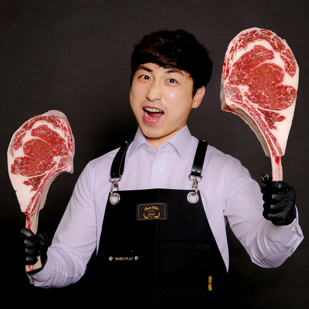 리얼 토마호크 스테이크 5cm 소고기 등심 새우살 갈비살 캠핑 바베큐 식당 레스토랑 호텔