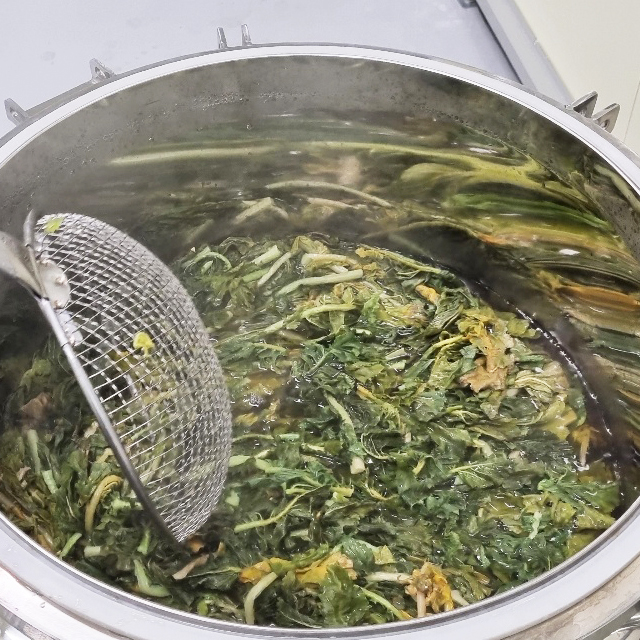 2025 햇 양구 펀치볼 삶은시래기 데친 무청시래기 냉동 1kg, 1개 - 상세 이미지 2