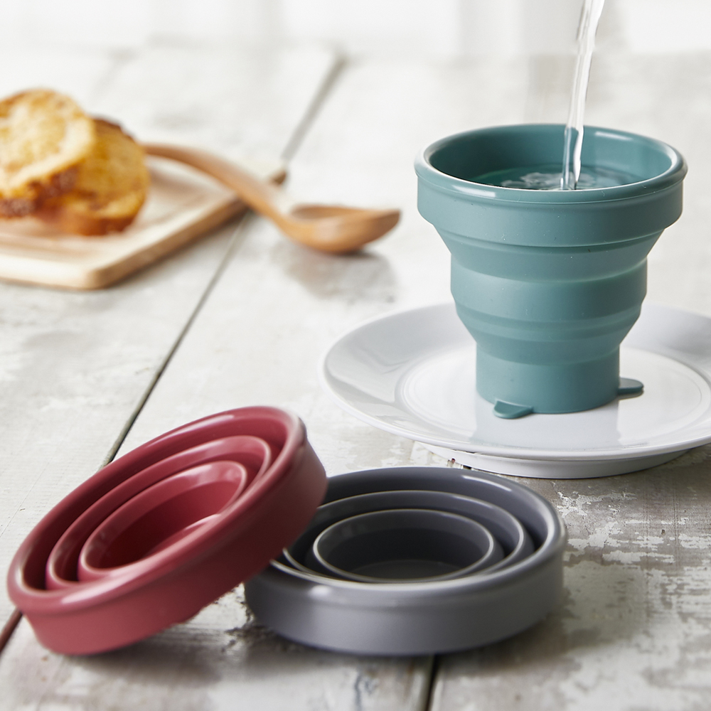 국산 플라이토 실리콘 파스텔 접이식 머그컵 폴딩 다용도 휴대용컵 210ml