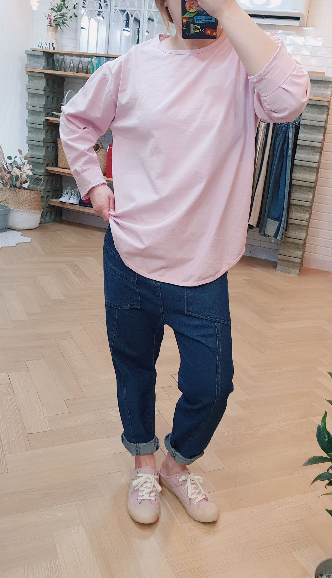 긴소매 데일리룩 워싱 면 티셔츠 - 상세 이미지 3