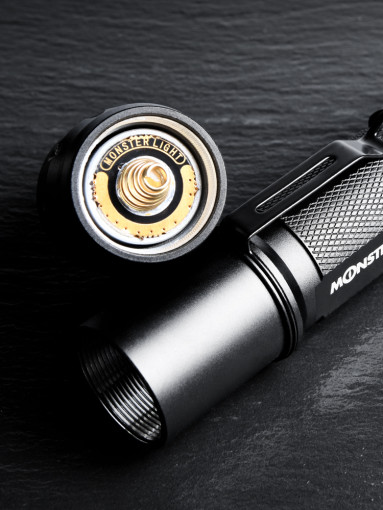 몬스터라이트 플래시 미니 손전등 줌 후레쉬 등산 백패킹 낚시 LED라이트 ML2400QT