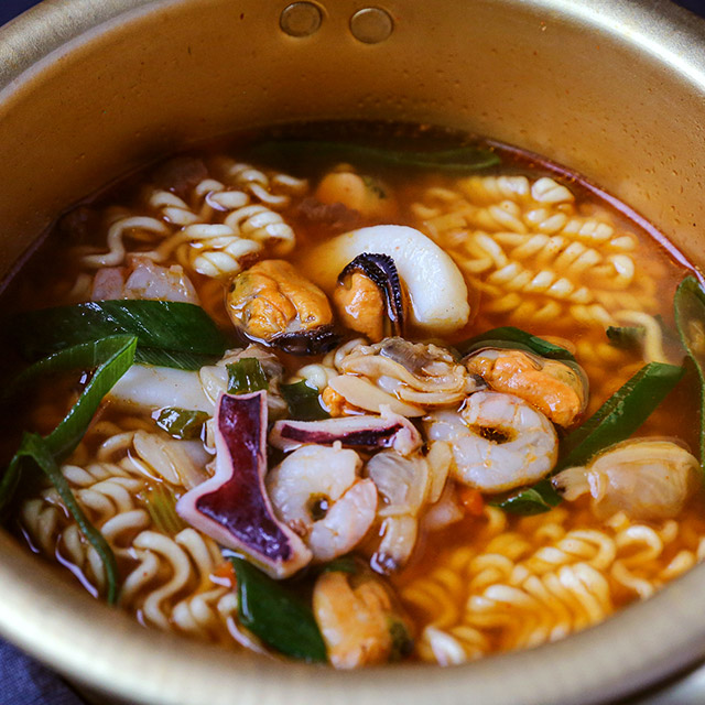 [1+1] 간편 만능요리 냉동 손질 해물모듬 해물모둠 해물믹스