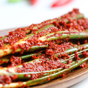 깔끔하게 매운맛 대전 선화동 매운 실비 파김치 1kg, 2개 맛있게 먹은 솔직 후기 - 상품 이미지 4
