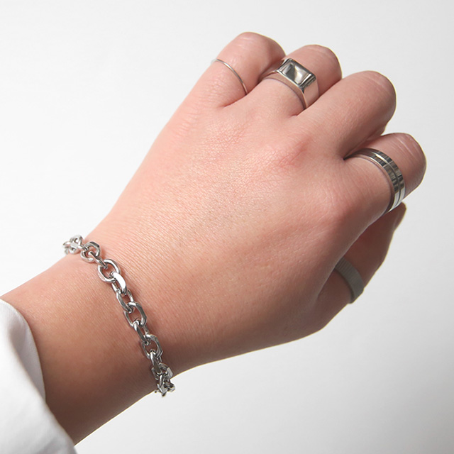 베이직한 디자인 써지컬스틸 체인 팔찌 - 상세 이미지 3