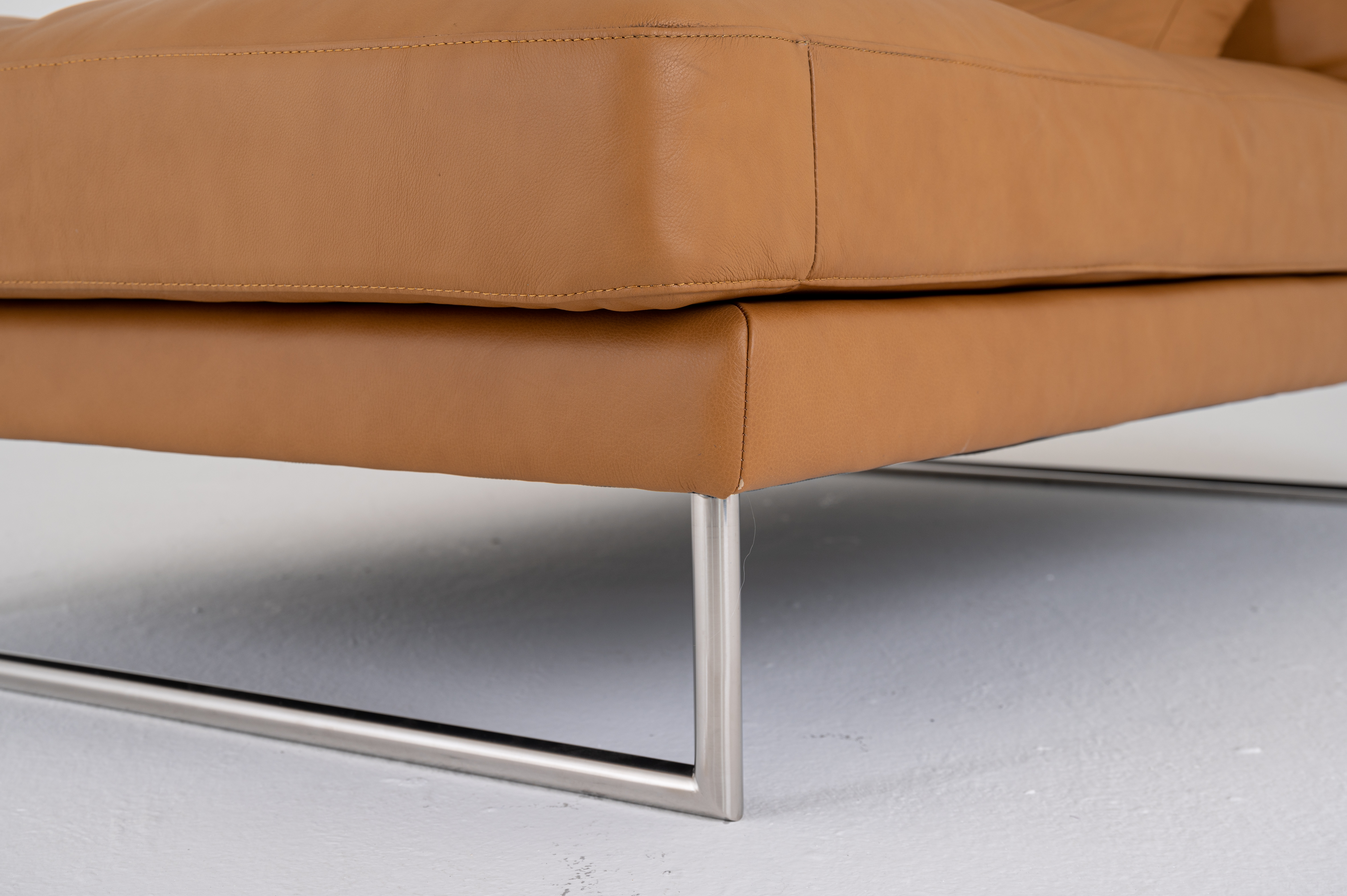 이태리 네추럴 천연 소가죽 데이베드 소파 단독상품