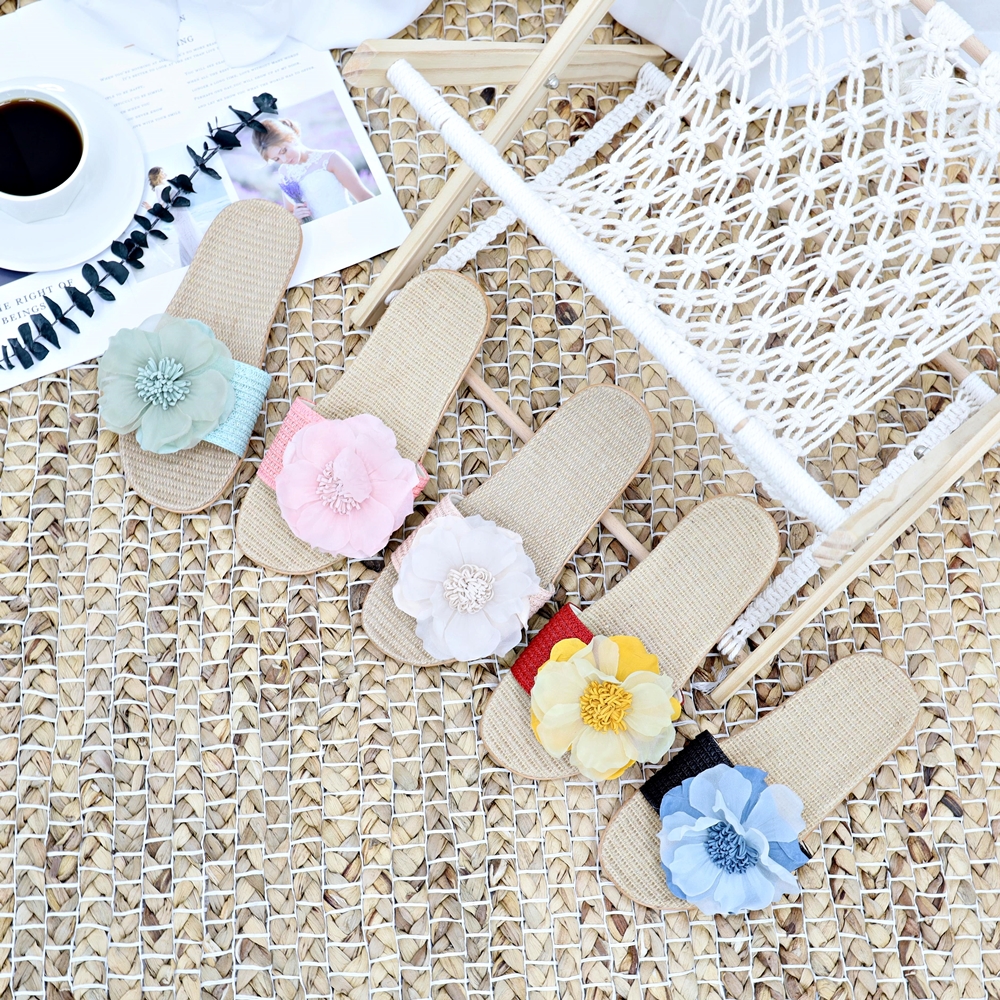 여성 여름슬리퍼 발편한 왕골 라탄 슬리퍼 실내화 코사지 포인트 레드