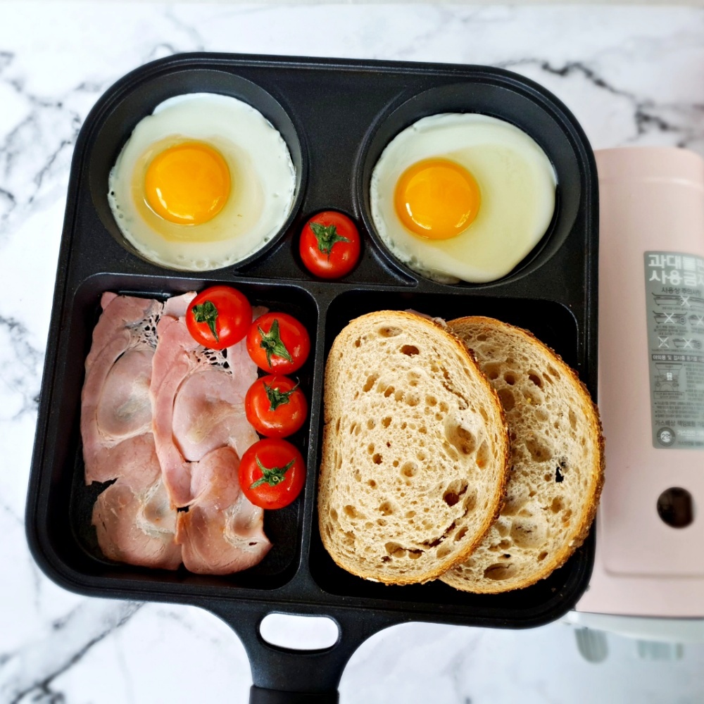 에그팬 토스트팬 캠핑 프라이팬 감성 브런치 멀티 계란후라이팬 키친아트 사각 4구