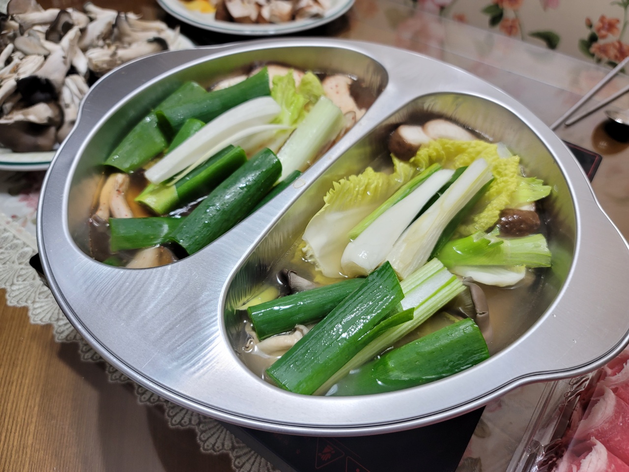 2in1 일회용 홍탕백탕 반반냄비 샤브샤브 훠궈 마라 반반 냄비 용기 KJ-330 1개 - 상세 이미지 3