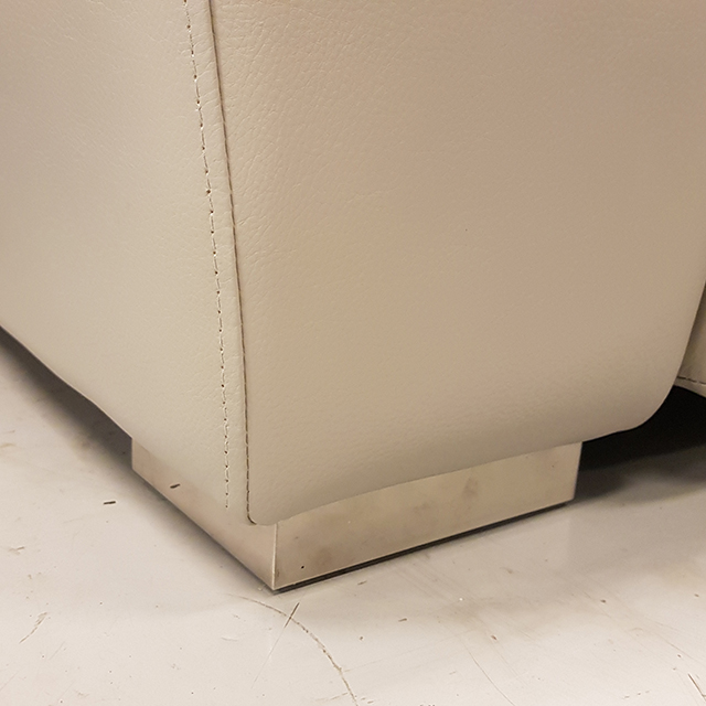 스코나 마티스 천연 황소 면피 통가죽 4인 전동 리클라이너 소파