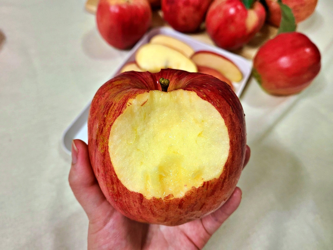 미얀마 후브락스 부사 밀양 안동 경산 문경 사과 5kg 소과 중과 대과 가정용 선물용 - 상세 이미지 3
