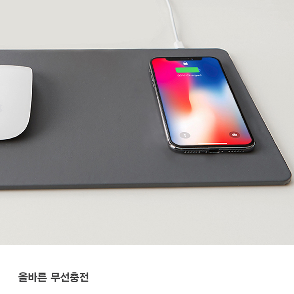 브로스앤컴퍼니 POUT HANDS3 무선 충전 마우스 패드 - 상세 이미지 4
