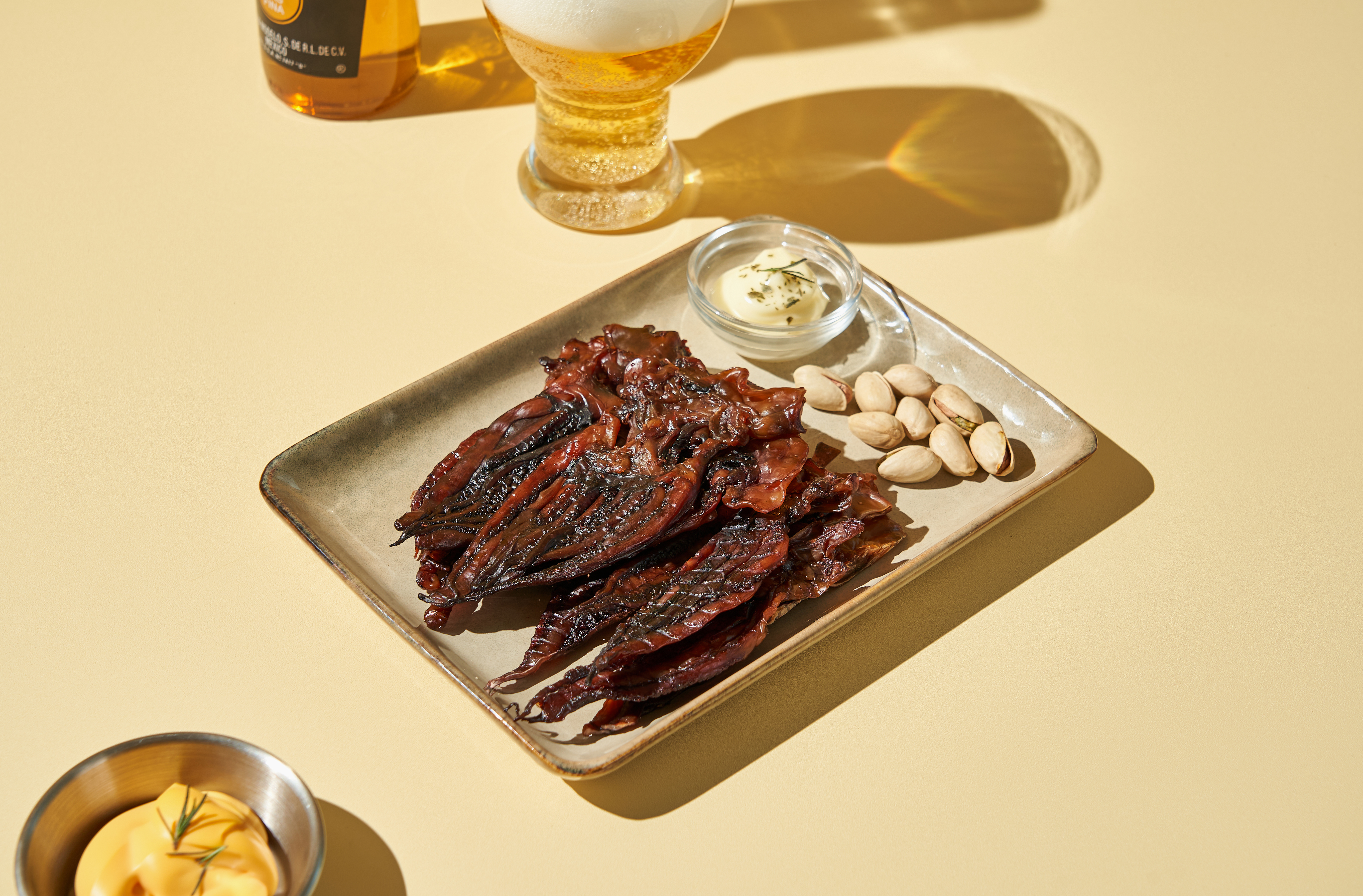 1+1 더하루 하루블랙숏다리 다크오징어채 가볍게 즐기는 맥주 안주 건어물 간식 - 상세 이미지 3