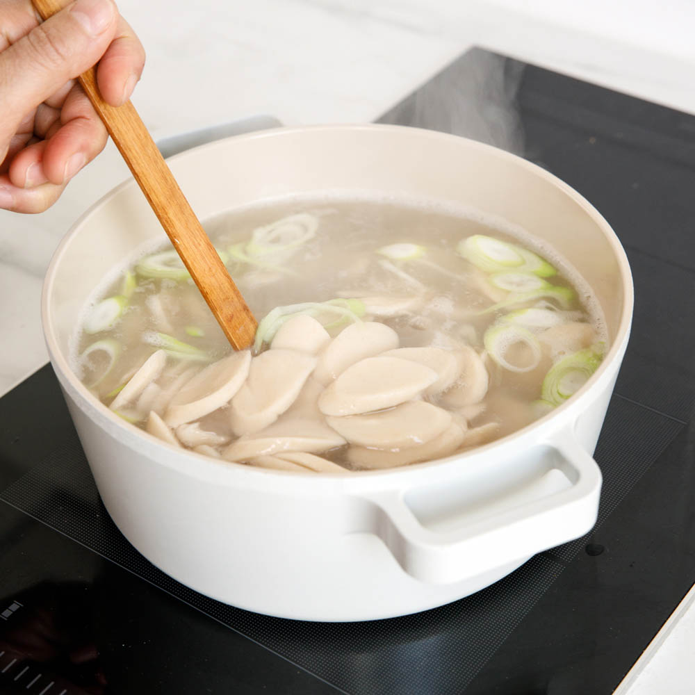 싸리재 [ 유기농 현미 떡국떡 ] 아침식사대용 무설탕 쌀떡국 떡 구이 떡뻥 요리