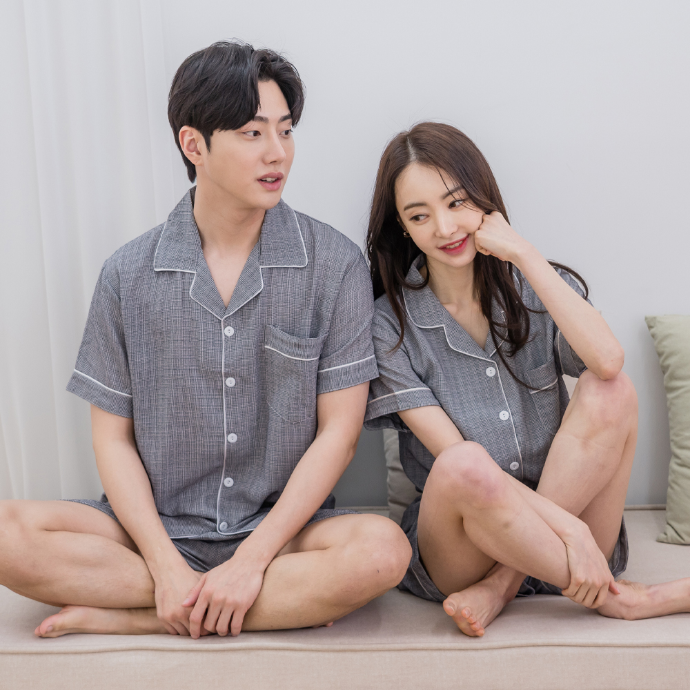 에이원 커플잠옷세트 레이온 카라 반팔 잠옷 파자마 홈웨어 - 상품 이미지