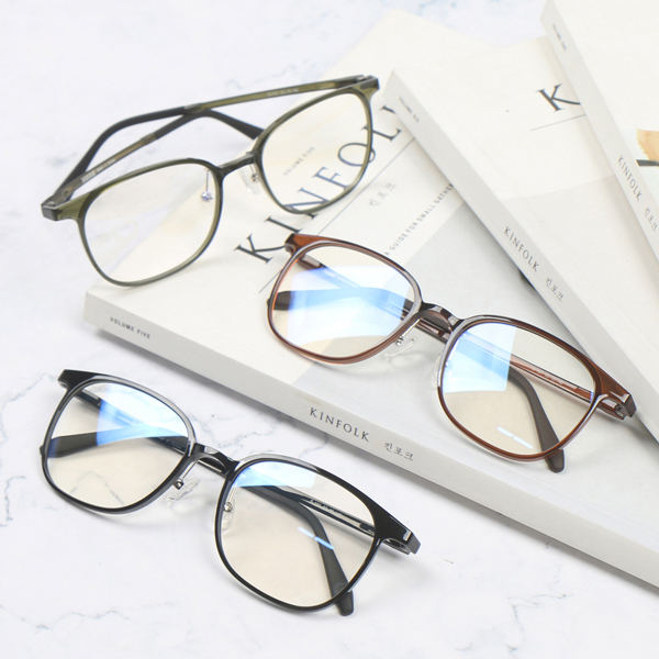 뿔테 안경 투명 가벼운 안경테 울템 남자 여자 초경량