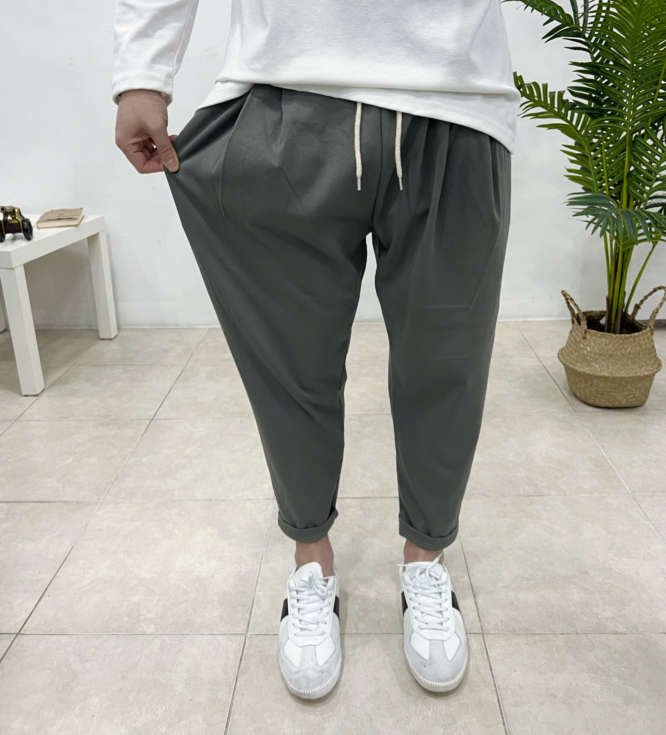 남자 바지 9부 밴딩 반배기 주름 분또 와이드 스판팬츠 - 상세 이미지 4