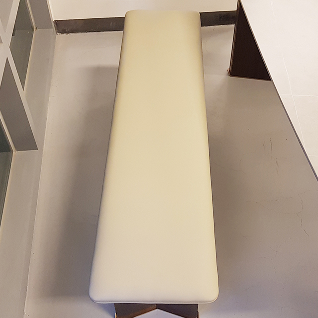 스코나 스펜서 오크훈증목 패브릭레더 3인 벤치의자 1350