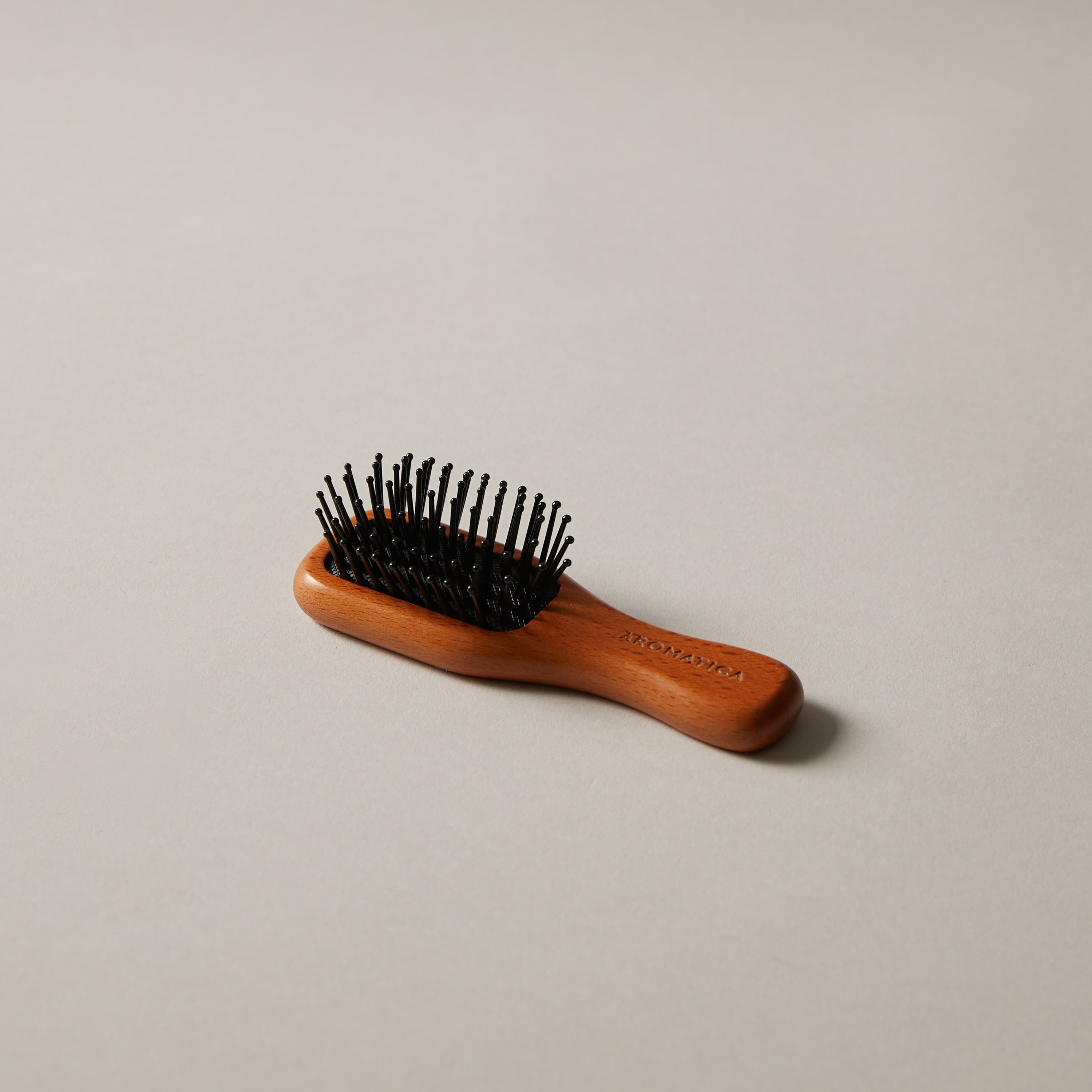 아로마티카 우든 스칼프 브러쉬 스몰 S사이즈 40x120mm 나무빗 미니빗 여행용