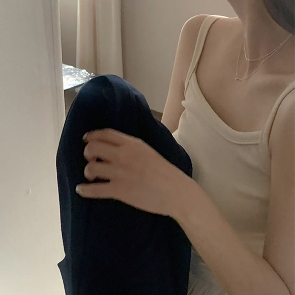 소재 좋은 여자 이너 민소매티 면 슬리브리스 일자 끈 나시 4컬러 이미지 6