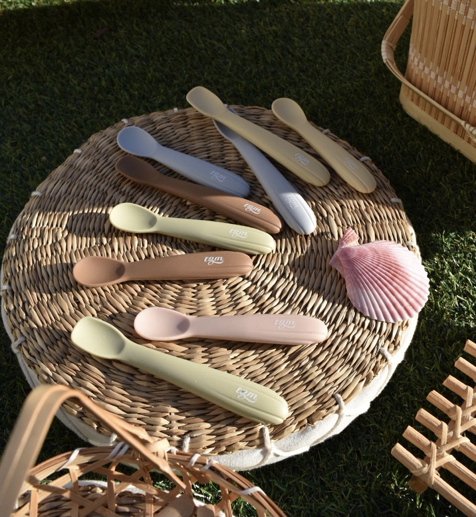 티지엠 조가비 이유식 스푼 초기1p+중기1p 자기주도 이유식 준비물 케이스 포함