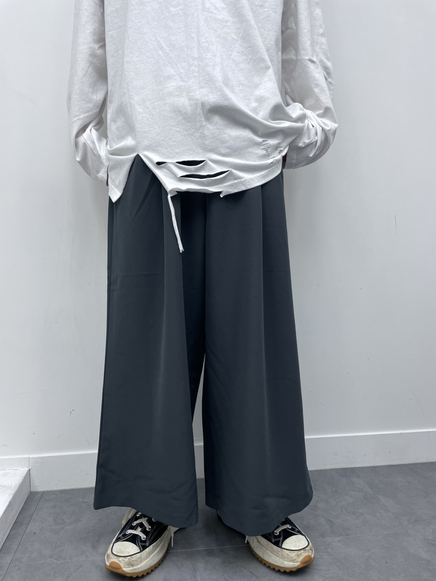 EDC79269-9E0F-40D9-8C0B-680B001F1E64_1_201_a