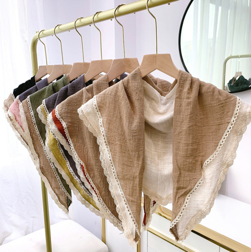 봄 배색 레이스 삼각스카프 넥케이프