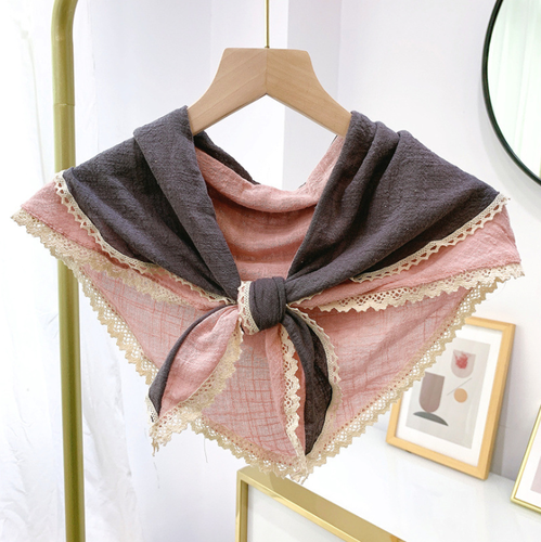 봄 배색 레이스 삼각스카프 넥케이프