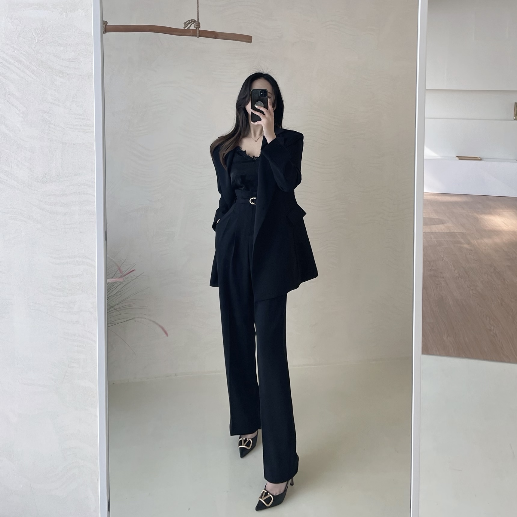 [고급스러움 / 만능템] 8cm 브이 골드메탈 슬링백힐 3color 상세 이미지 95